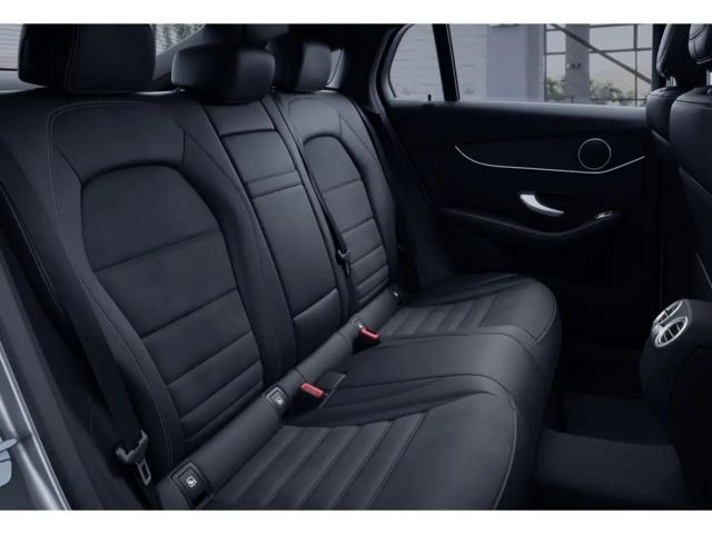 Mercedes-Benz GLC 300 4MATIC AMG Line Coupé