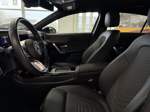 Mercedes-Benz A 180 Urban