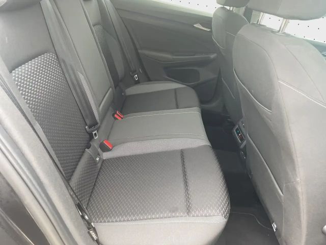 Volkswagen Golf 2.0 TDI DSG Golf VIII IQ.Drive