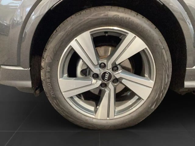 Audi Q2 35 TFSI S-Line