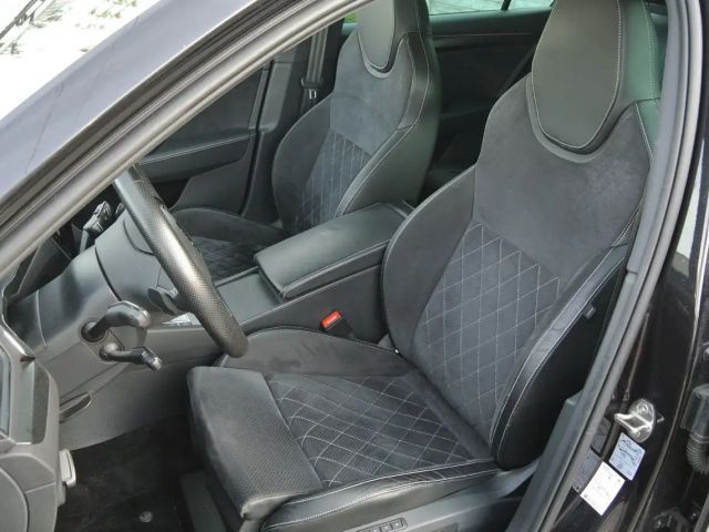 Skoda Superb Sportline iV