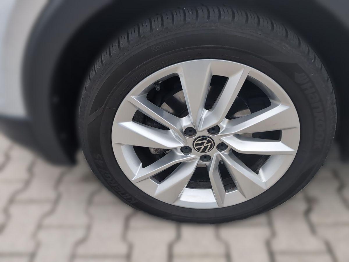 Volkswagen T-Cross Style