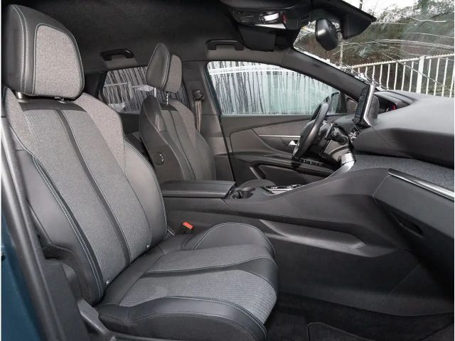 Peugeot 3008 Allure Pack EAT8