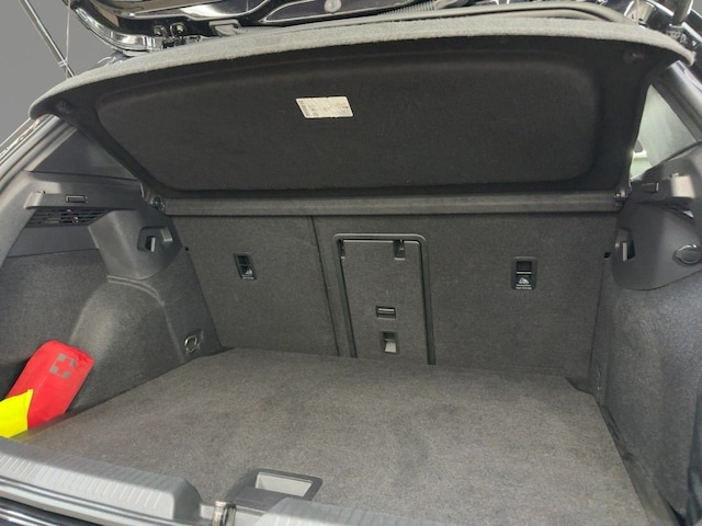 Volkswagen Golf 2.0 TSI DSG IQ.Drive