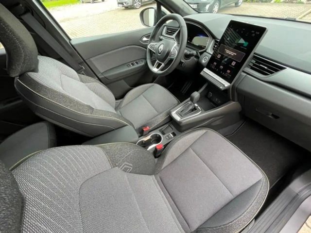 Renault Captur EDC Hybrid Techno