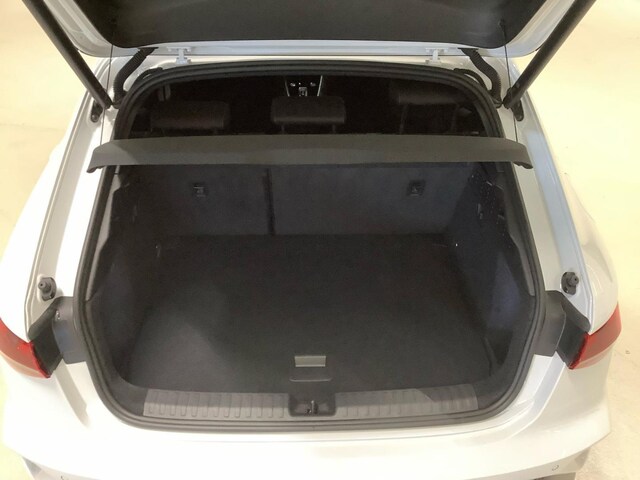 Audi A3 30 TFSI S-Line S-Tronic Sportback