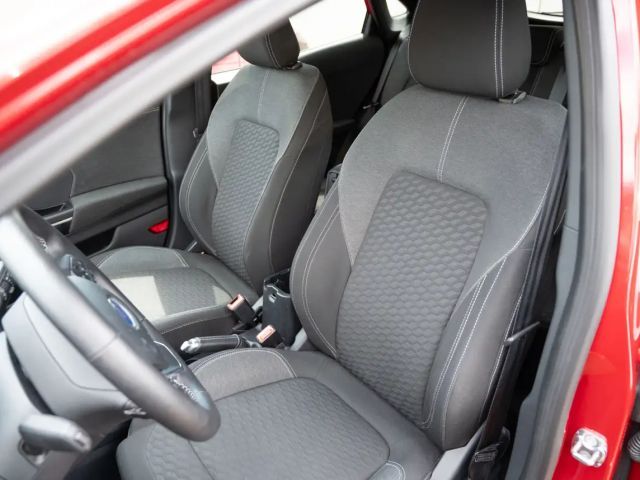 Ford Puma EcoBoost Titanium