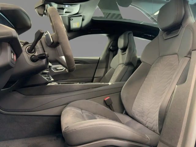 Audi e-tron GT 350 kW Head-Up Pano Matrix ACC
