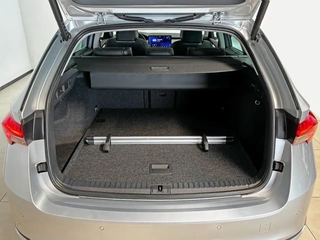 Skoda Octavia Combi Selection
