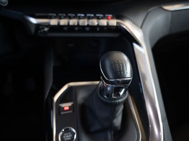 Peugeot 3008 Active Pack PureTech