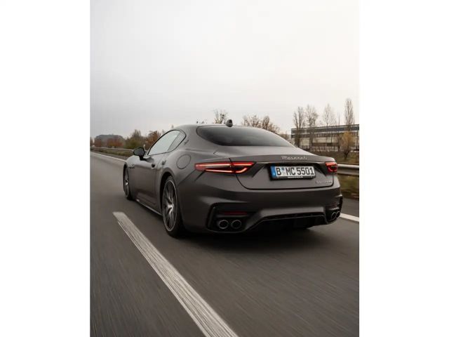 Maserati GranTurismo Trofeo