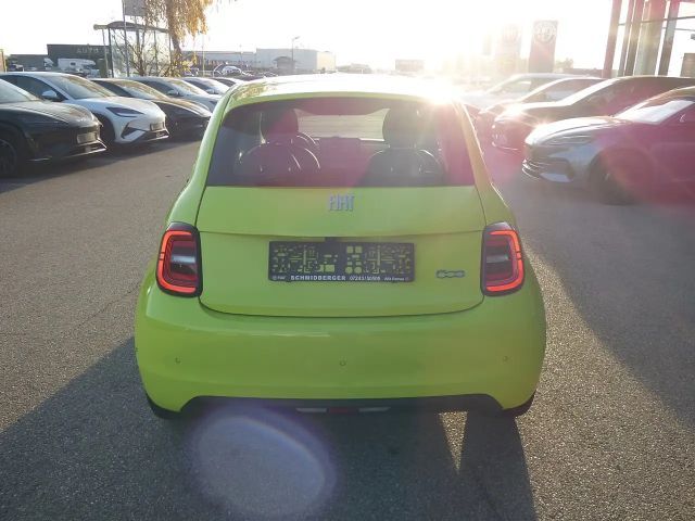 Fiat 500e 42 kWh