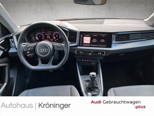 Audi A1 30 TFSI Allstreet