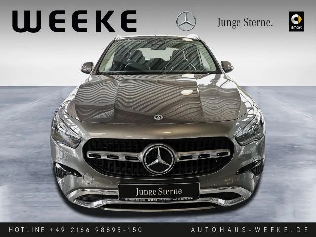 Mercedes-Benz GLA 200 GLA 200 d Progressive