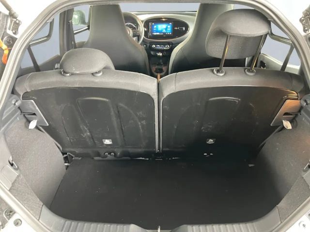 Toyota Aygo X Hatchback Play X-play