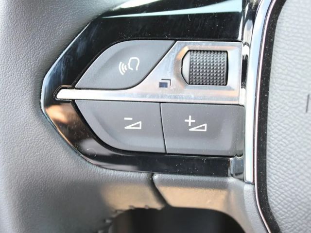 Peugeot 2008 Allure Pack