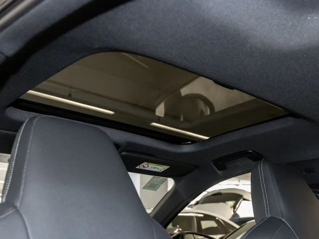 Audi A3 35 TDI S-Line Sedan