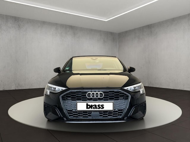Audi A3 30 TDI S-Tronic Sedan