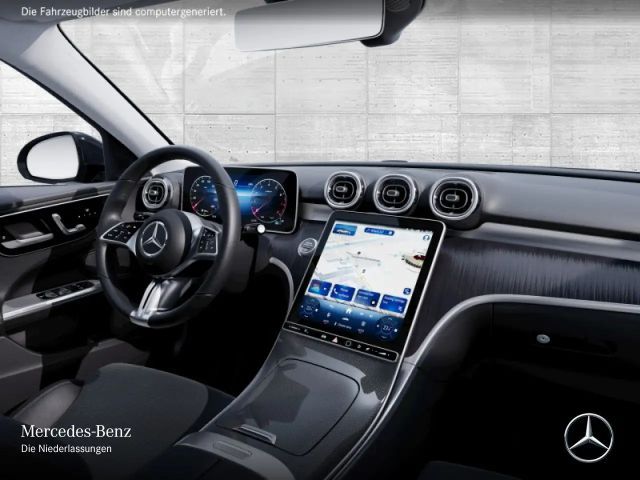 Mercedes-Benz C 180 AVANTGARDE Sedan