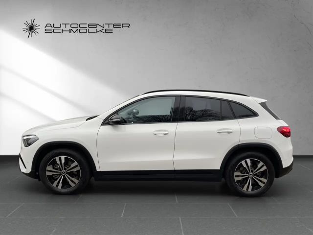 Mercedes-Benz GLA 220 4MATIC