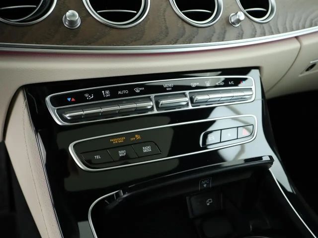 Mercedes-Benz E 300 E 300 de Estate