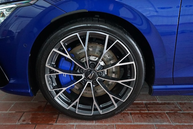 Volkswagen Golf 2.0 TSI Golf VIII Variant