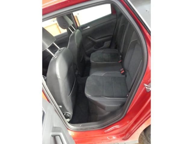 Volkswagen Polo 2.0 TSI DSG GTI