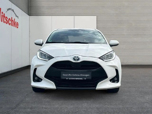 Toyota Yaris Comfort Hybride Team D