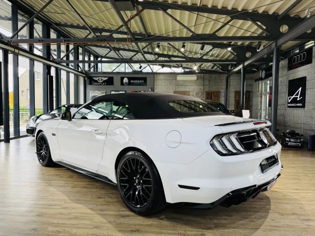 Ford Mustang Convertible GT 5.0 V8