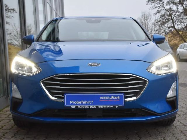 Ford Focus Cool & Connect