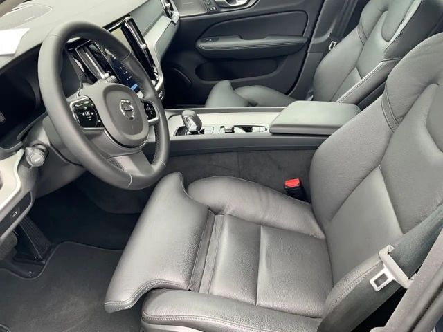 Volvo V60 Cross Country AWD Ultimate