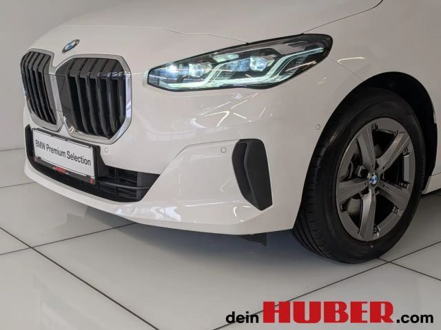 BMW 218 218d Active Tourer Sedan