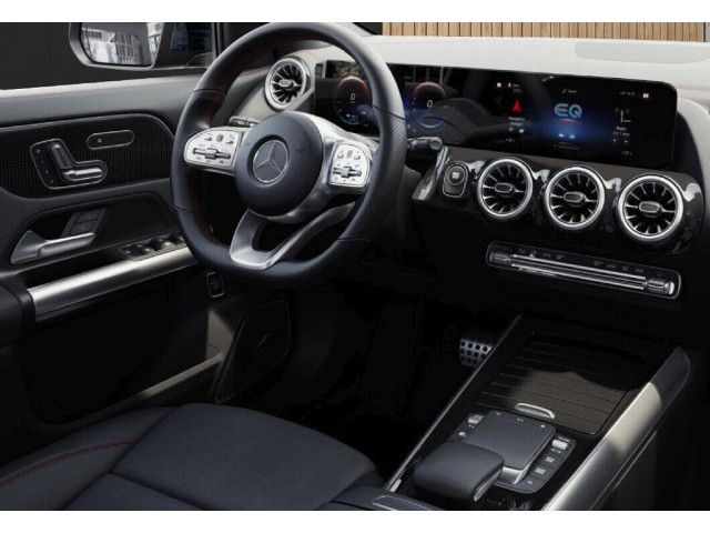 Mercedes-Benz EQA 300 4MATIC