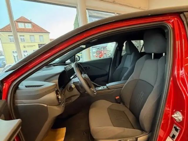 Toyota C-HR Hybride Team D