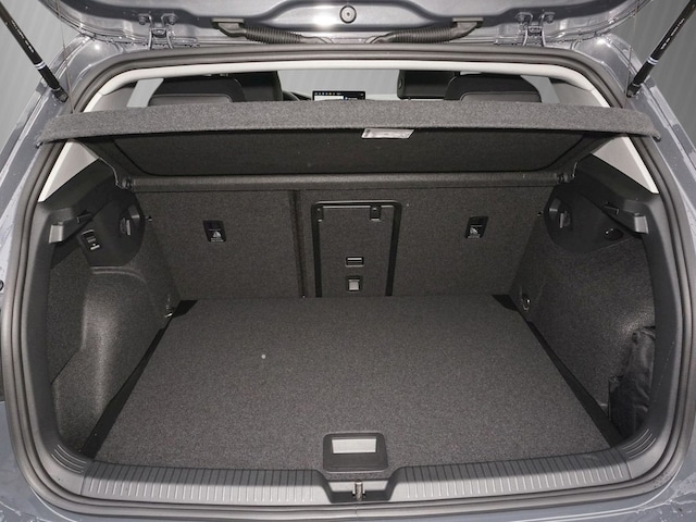 Volkswagen Golf 2.0 TDI DSG Golf VIII