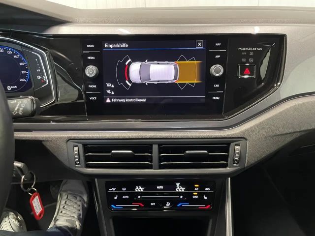 Volkswagen Polo 1.0 TSI DSG Style