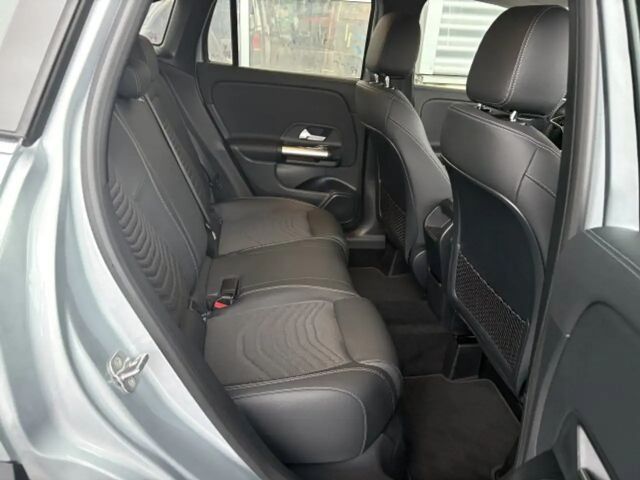 Mercedes-Benz GLA 200 Progressive