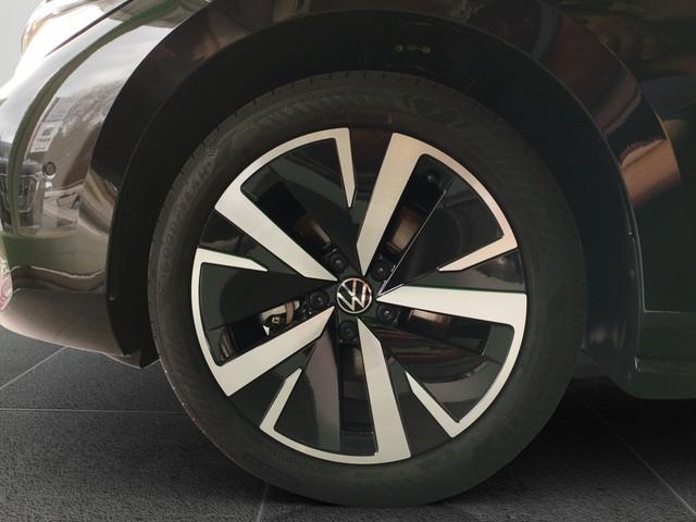 Volkswagen Passat 1.5 eTSI Business Variant