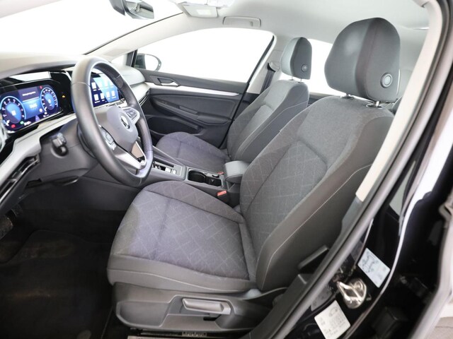 Volkswagen Golf 1.5 eTSI Golf VIII Life