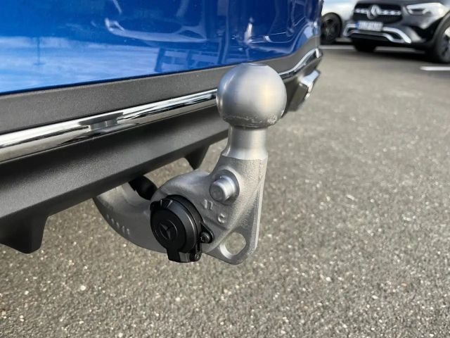 Mercedes-Benz C 180 AMG Line Sedan