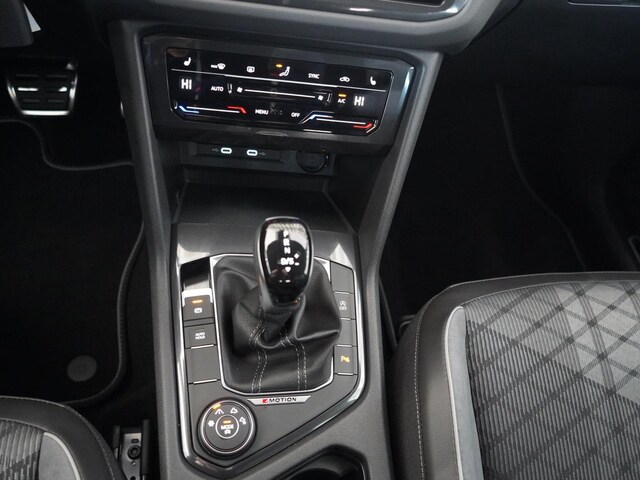 Volkswagen Tiguan Allspace DSG R-Line Style