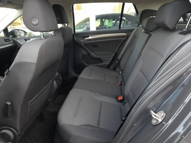 Volkswagen Golf e-Golf