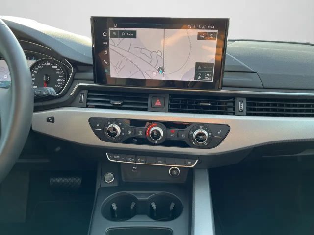 Audi A4 NAVI-PLUS ACC SHZ