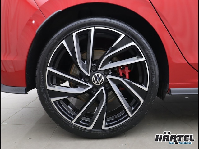 Volkswagen Golf 2.0 TSI GTI