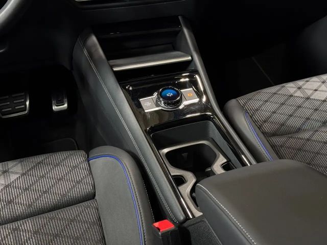 Volkswagen Tiguan 2.0 TDI DSG R-Line Style