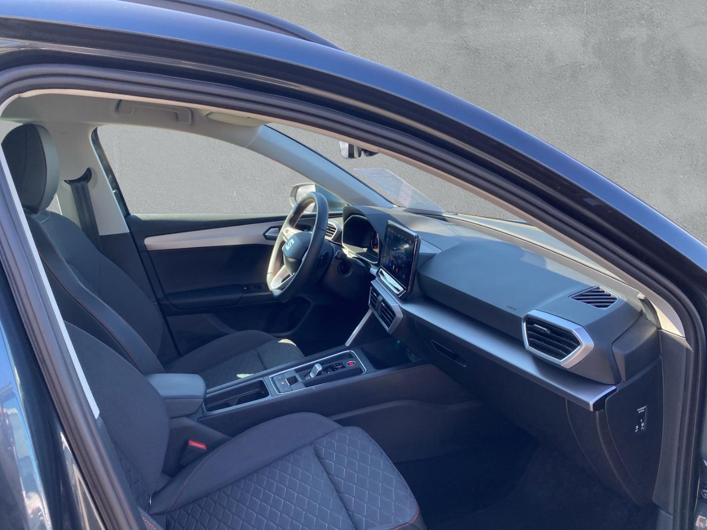 Seat Leon 2.0 TDI FR-lijn Sportstourer