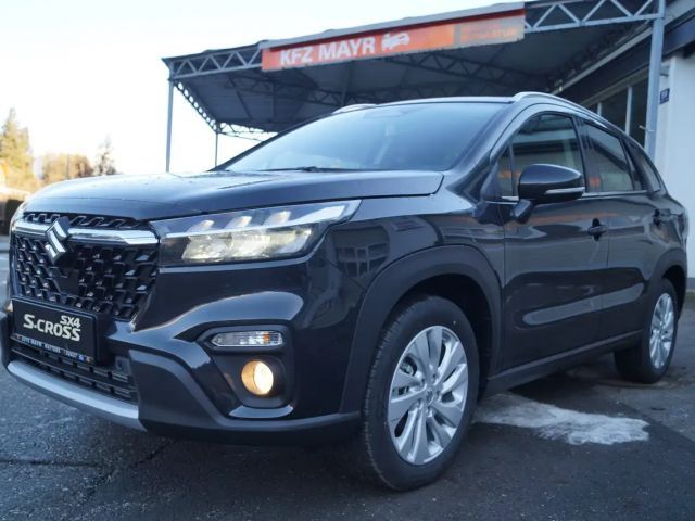 Suzuki S-Cross AllGrip Hybrid