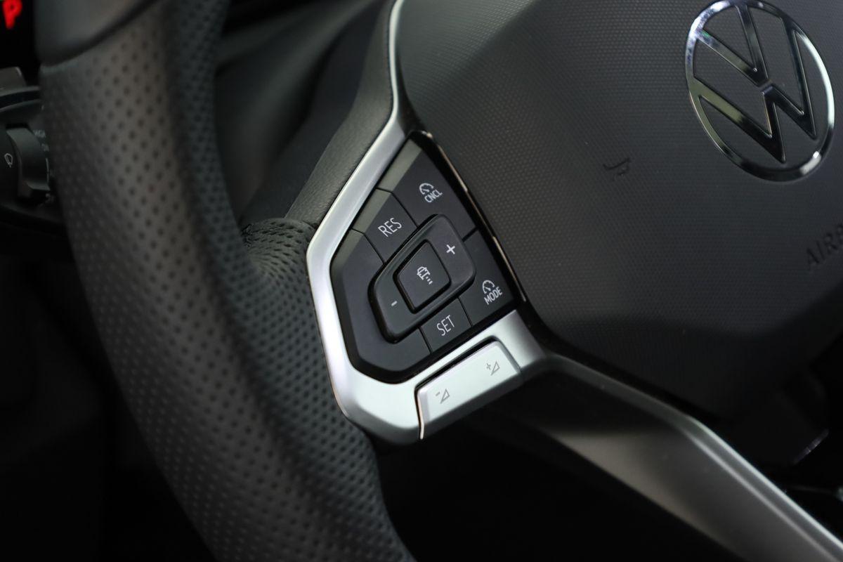 Volkswagen Tiguan 2.0 TSI DSG IQ.Drive R-Line