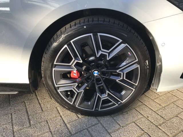 BMW 520 520d M-Sport xDrive