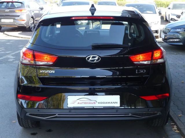 Hyundai i30 Hybrid Trend